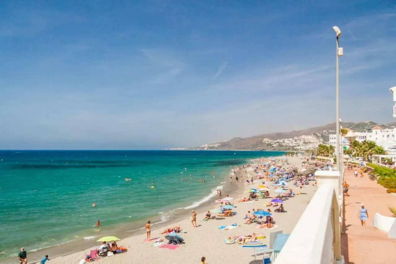 Apartamento Neptuno Torrecilla Beach Nerja